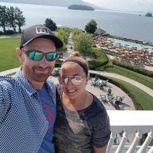 Men's (mainly XL) and Women's (mainly M-L) clothes